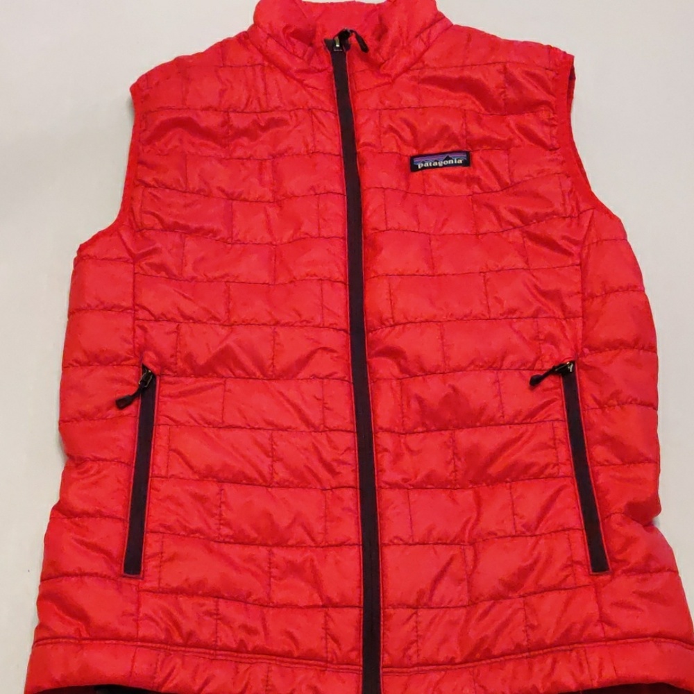 Patagonia men's X-tra small vest.